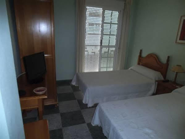 Hostal San Andres Карбонерас Екстериор снимка